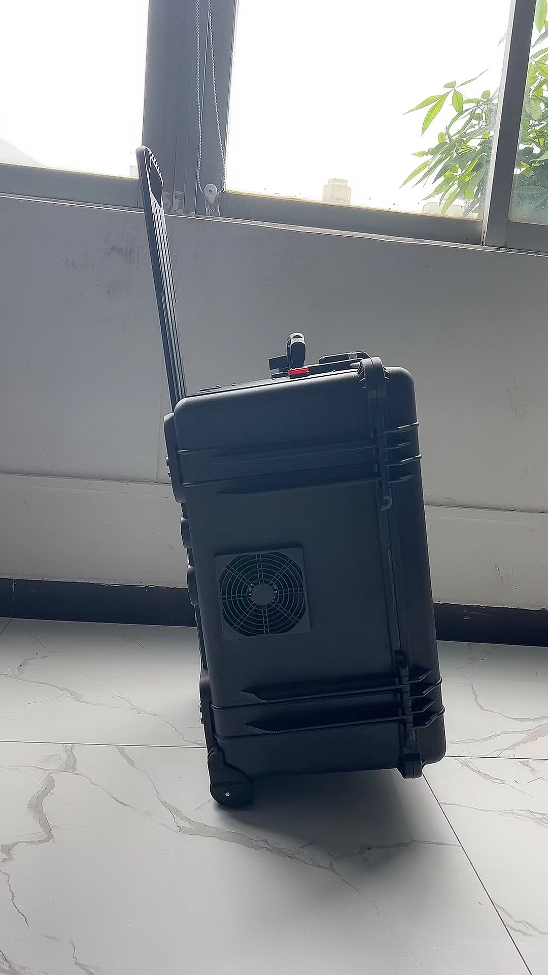 萧县手拉箱型移动通信干扰器